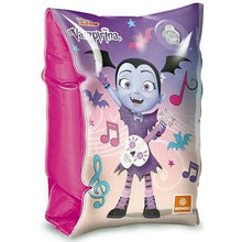 Lataa kuva Galleria-katseluun, Hihat Vampirina (15 x 25 cm)
